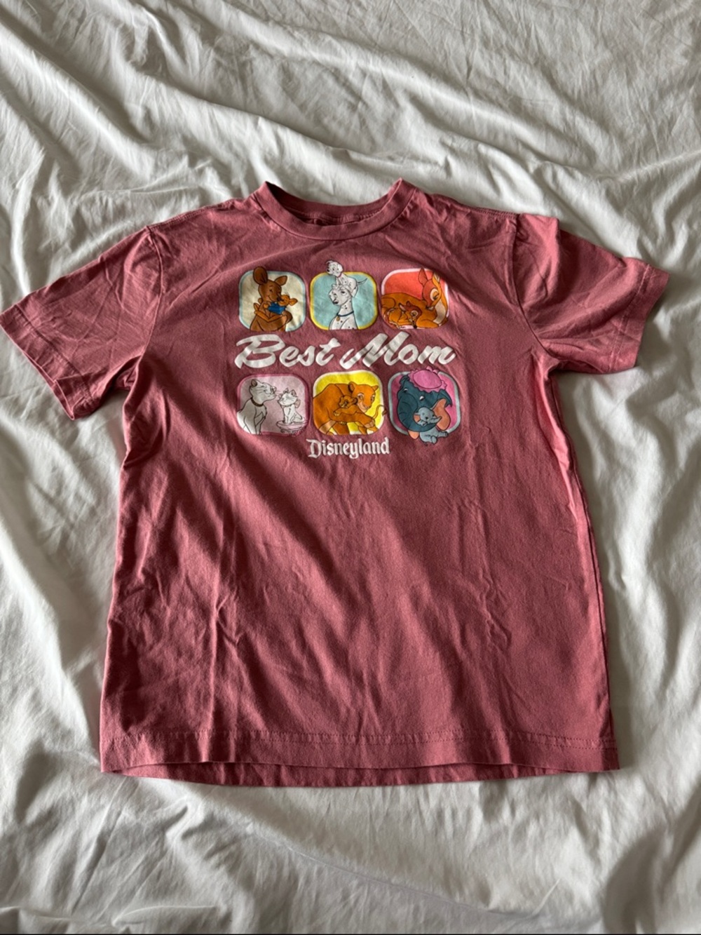 Disneyland Rose Pink 'Best Mom' Graphic Tee
